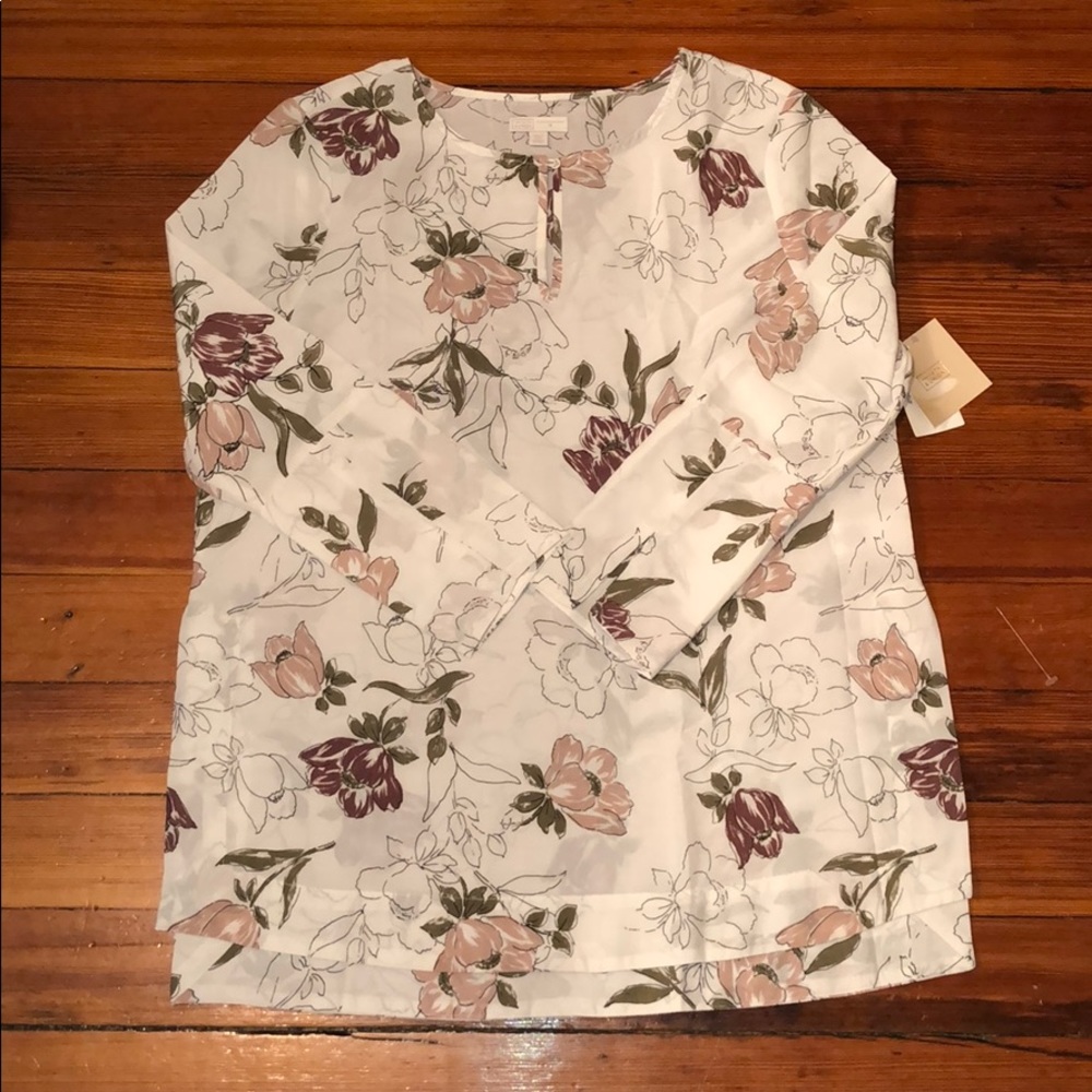 14 & Union white floral tunic - Picture 2 of 3